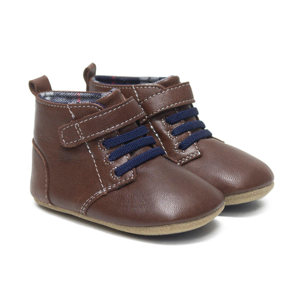 Robeez Robeez - First Kicks Thiago Rust