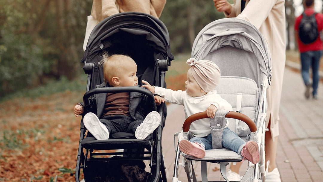 Umbrella Strollers vs Regular Strollers: Which One is Right for Your Family? - Macklem's Baby Store