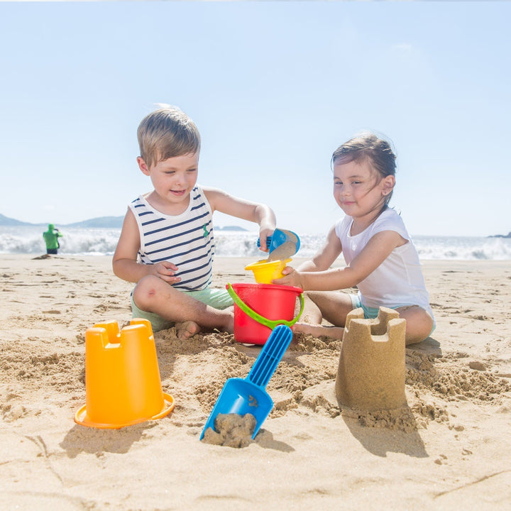 Hape 5 - in - 1 Beach Set