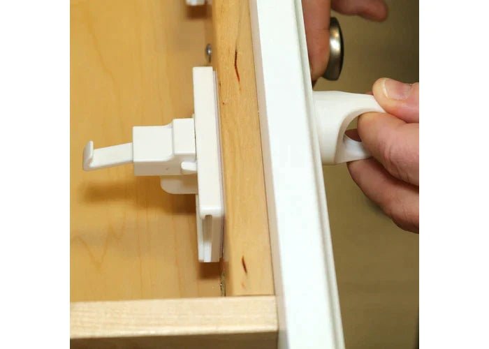 Qdos Adhesive Magnet Lock 4 Pk