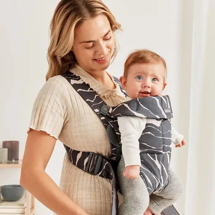 Baby Bjorn Baby Bjorn Holiday Bundle (Bouncer Balance + Carrier Mini) Baby Carriers