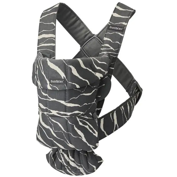 Baby Bjorn Baby Bjorn Holiday Bundle (Bouncer Balance + Carrier Mini) Baby Carriers