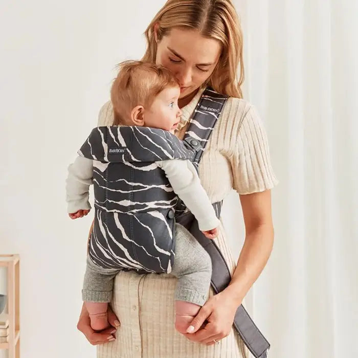 Baby Bjorn Holiday Bundle (Bouncer Balance + Carrier Mini)