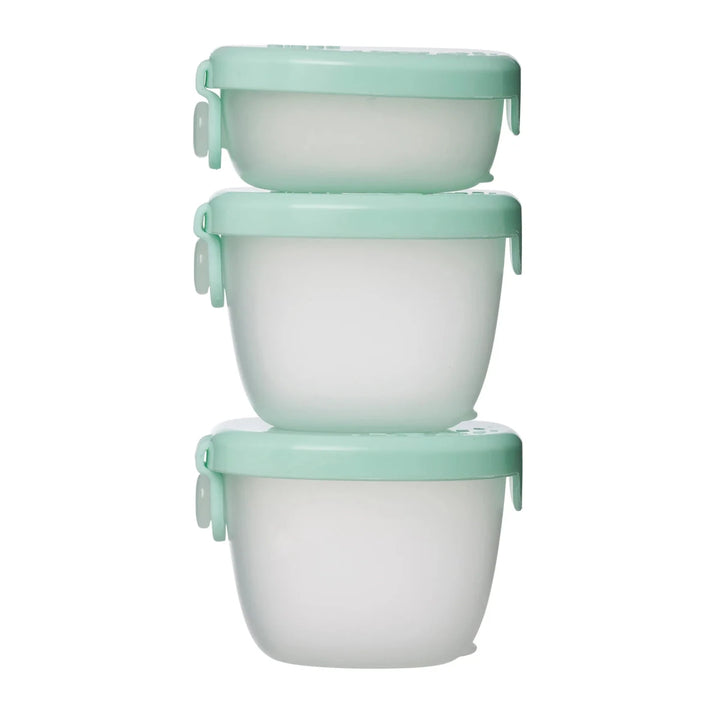 b.box Snack Tubs Forest -  Set of three stacked food containers with green lids on a white background