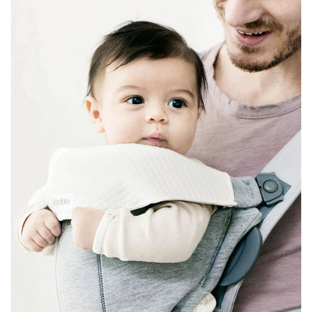 Baby Bjorn Bib For Baby Carrier Mini & Free 2pk