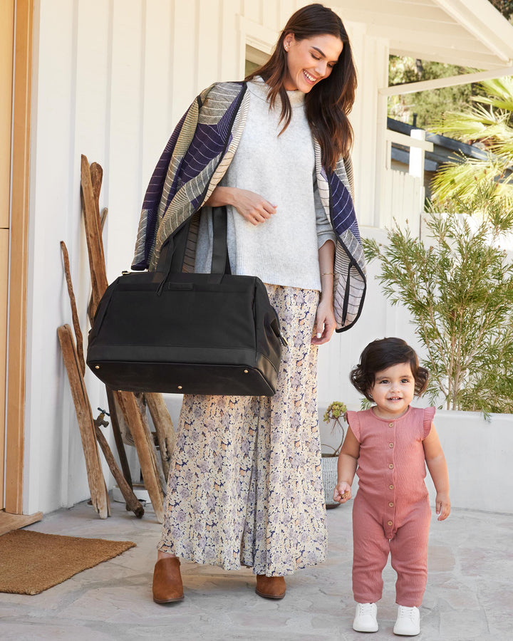 Skip Hop Endless Weekender Diaper Bag