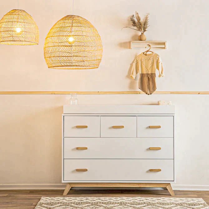 dadada furniture Soho 2.0 5 - Drawer Dresser