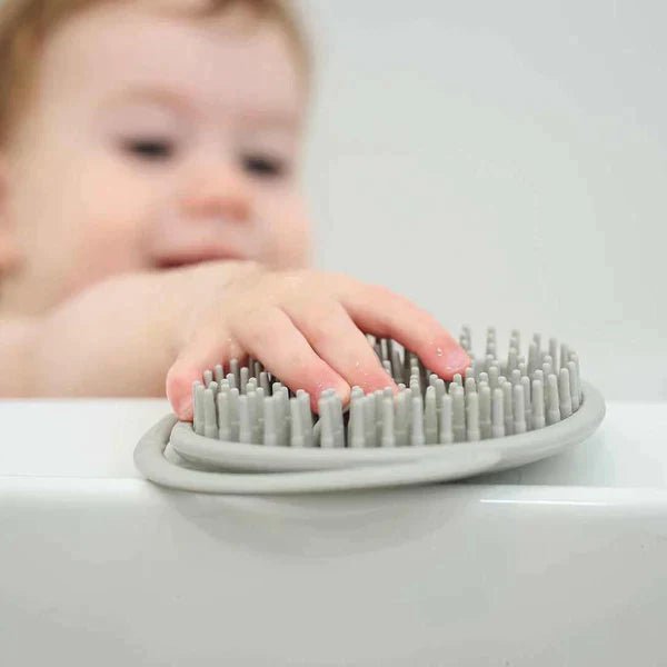 haakaa Haakaa - Silicone Shampoo Brush
