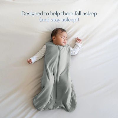 Baby sleeping in HALO Sleepsack Wearable Blanket Super Soft Bamboo