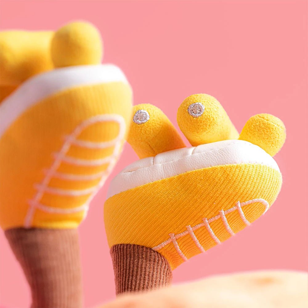 Jellycat Amuseables Sun 'Roller Skates' plush toys & stuff animals - Image 2