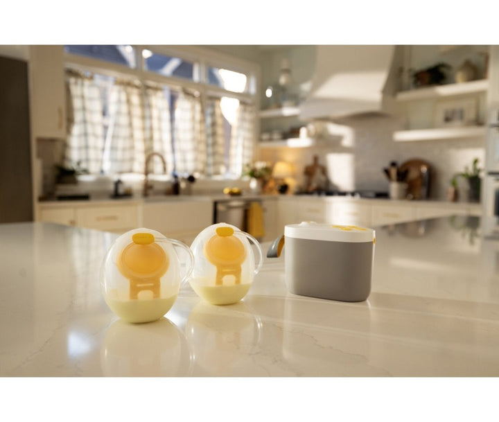 Pump In Style® Pro+ Hands-free Rechargeable Breast Pump Breast Pump - Image 2