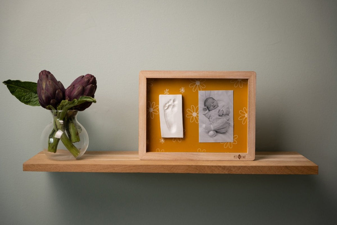 Petit Artichaut Petit Artichaut - Classic Frame - Daisy Ochre Keepsakes