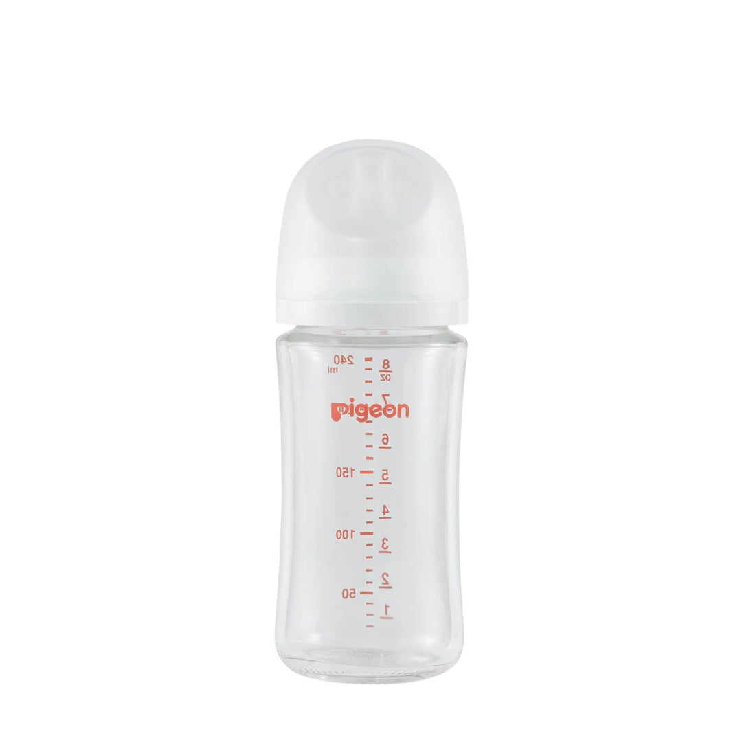 Pigeon Glass Bottle 8oz with M Nipple (3M+) 1 pack - Image 1