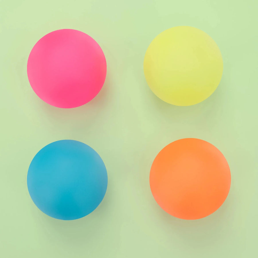 Sassy Light Up Bath Balls Pink - Image 1