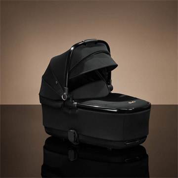 Silver Cross Silver Cross Reef 2 First Bed Folding Bassinet Espresso Limited Edition