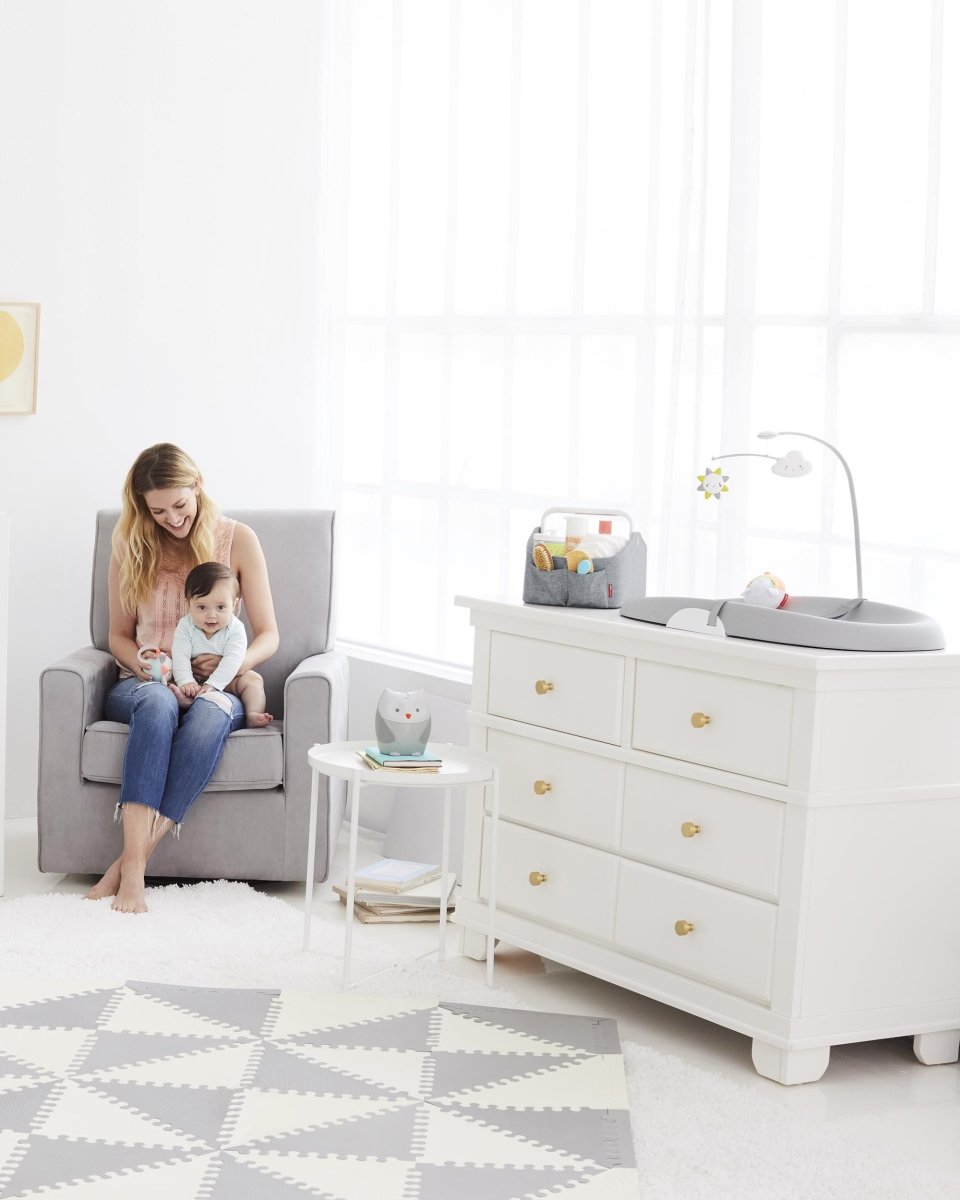 Skip Hop Skip Hop Light Up Diaper Caddy Diapering