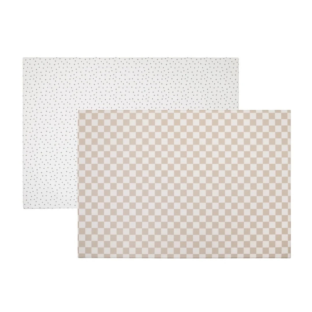 Townsend Avenue Reversible Foam Play Mat Checks/Crosses - Image 3