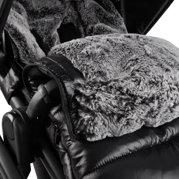 UPPAbaby UPPAbaby Cozy Ganoosh Luxe LYLA Onyx Nylon