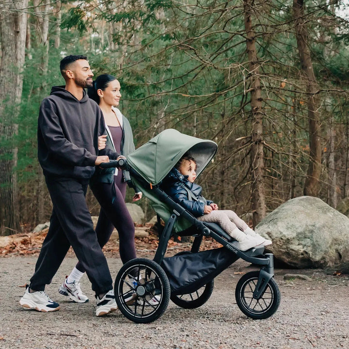 UPPAbaby RidgeV2 Evelyn Meadow Green | Carbon Frame - Image 19